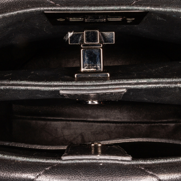 Pre-Loved Valentino Roman Stud Satchel - Picture 5 of 11